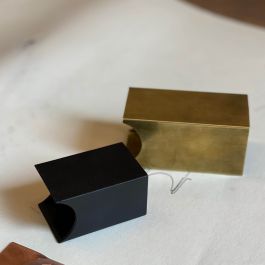 rlon – studio for physical storytelling