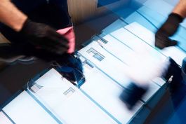 rlon – studio for physical storytelling